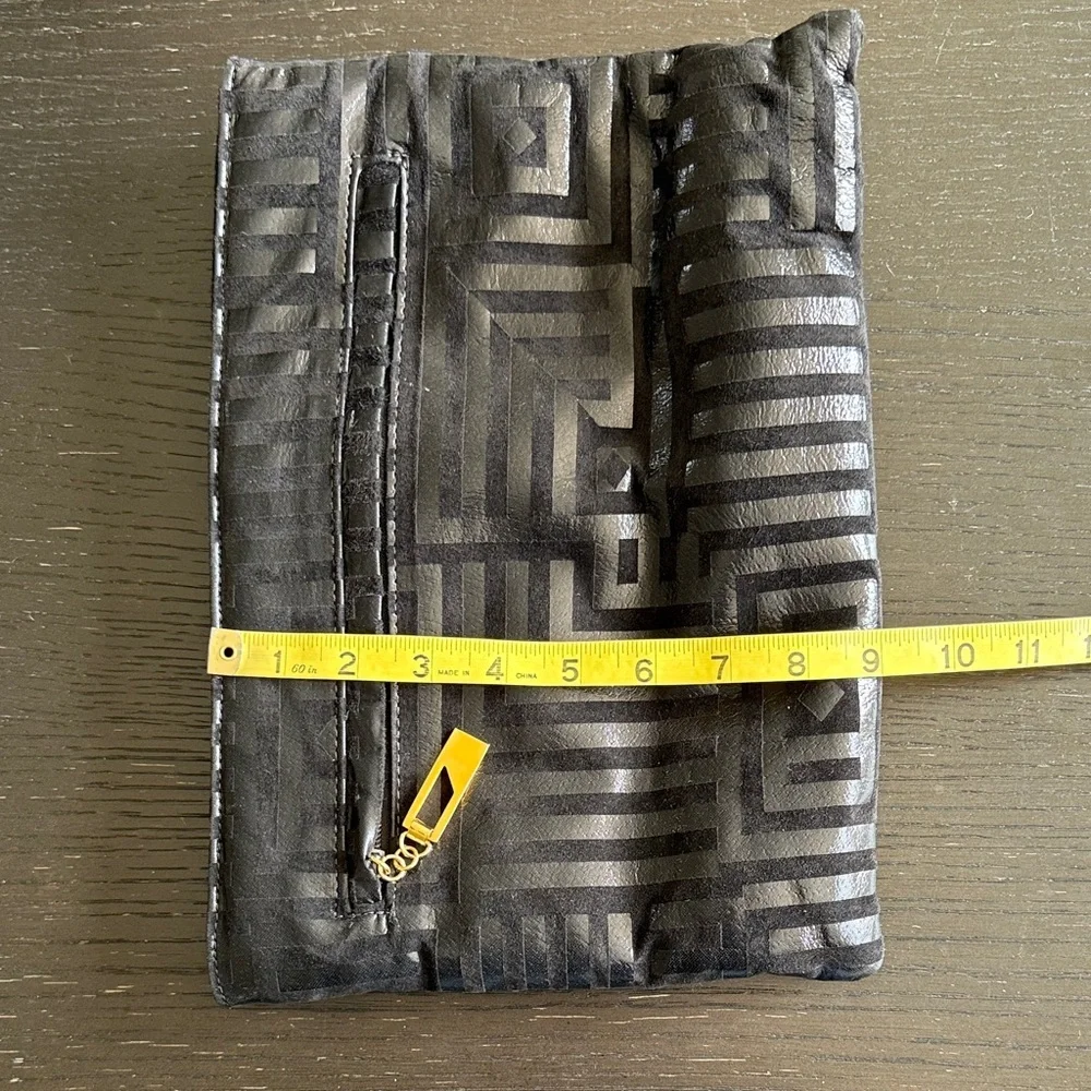 Bags by Pinky Black and Gold Geometric Cosmetic Case